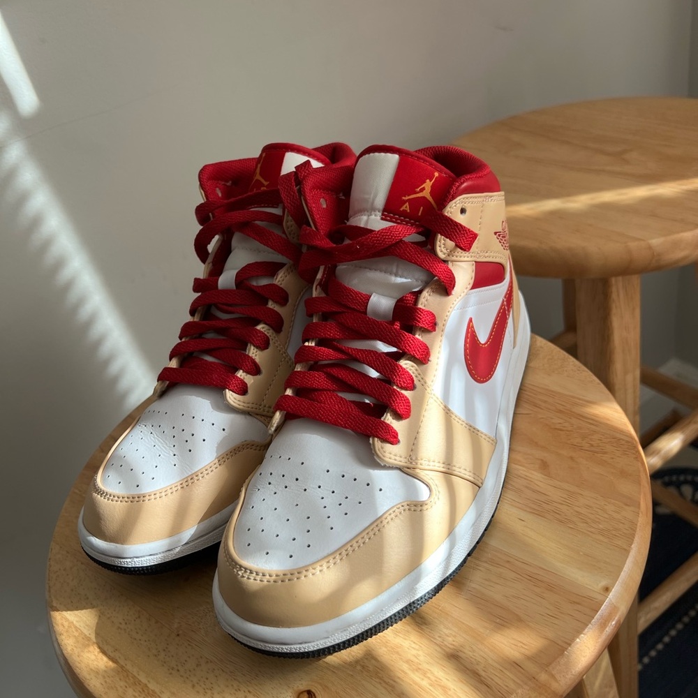 SALE ❗️ Nike High-Top Sneakers - Picture 3 of 8